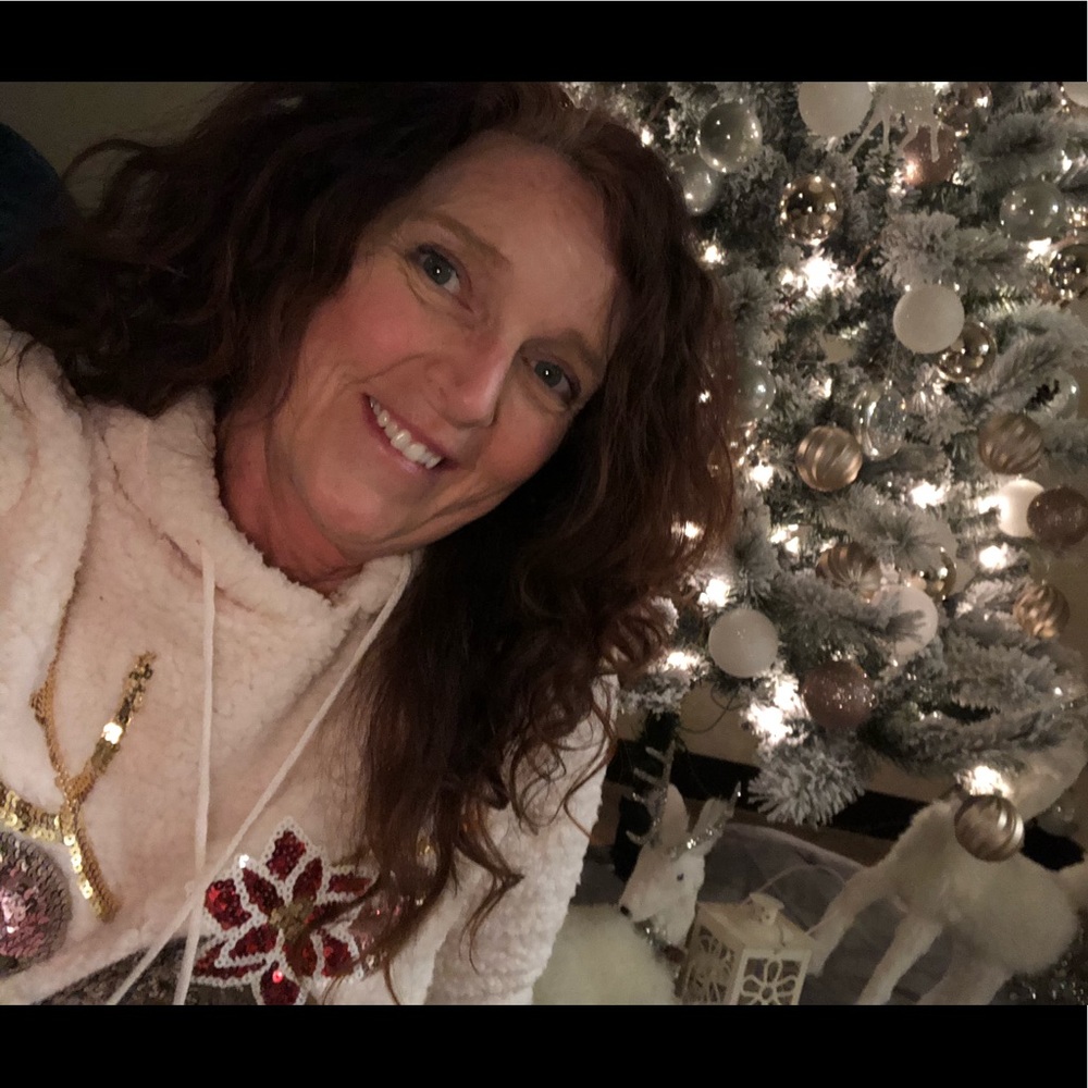 Meet your Posher, Janis